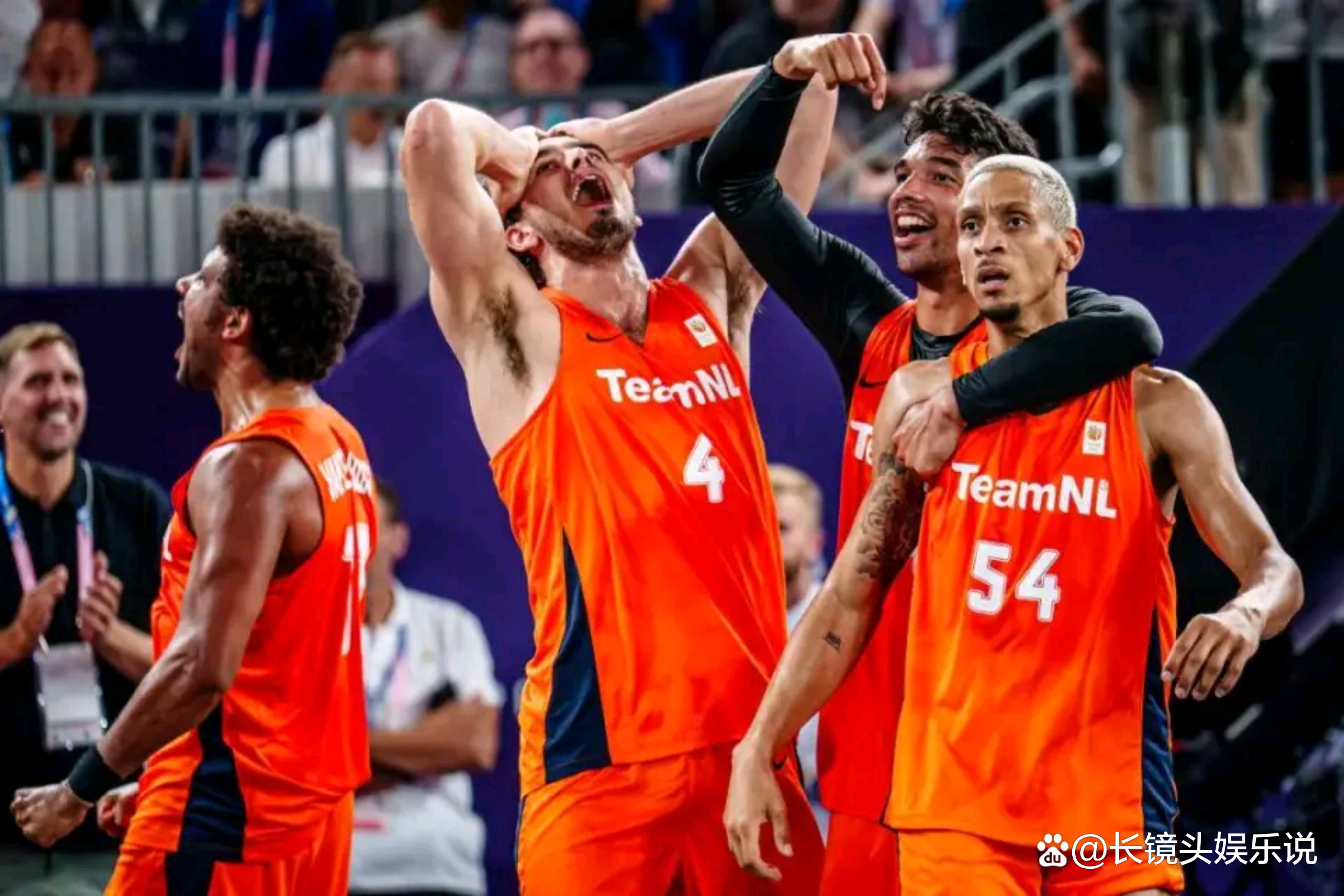 开云体育视频直播-荷兰碾压曼城，加维状态火热