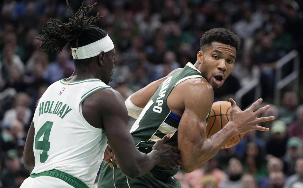 雄鹿鏖战凯尔特人，詹姆斯惊艳四座