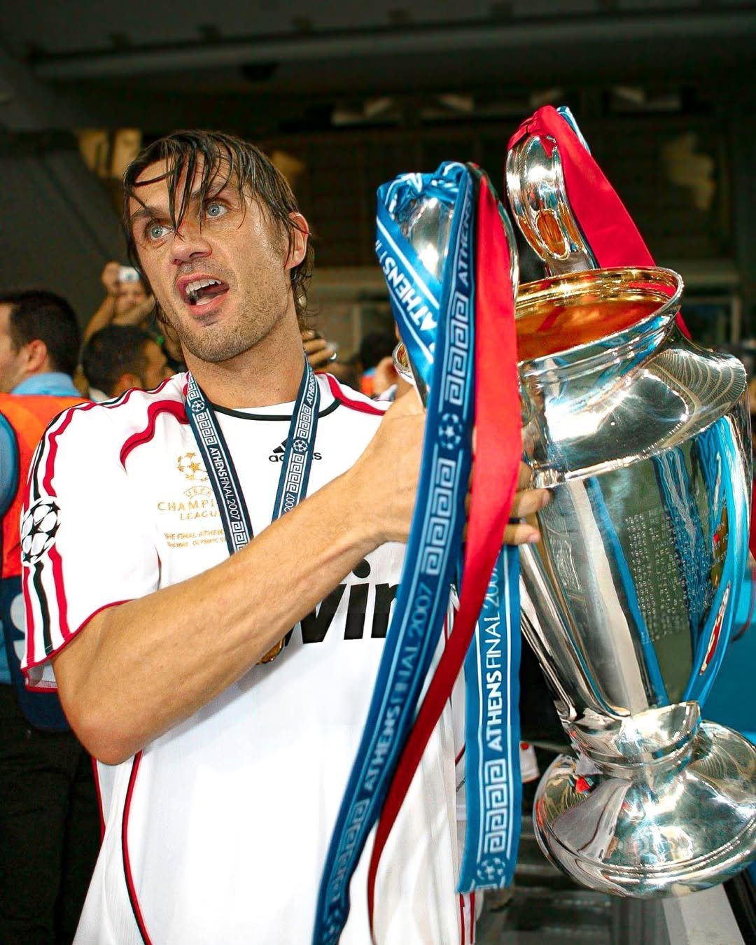 AC米兰主场大胜,重拾信心 AC米兰主场大胜,重拾信心