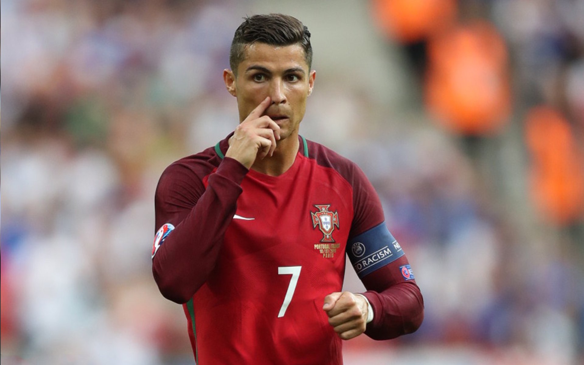 金玟哉头槌点燃罗马夜空，拉齐奥决胜局绝境带走雷恩