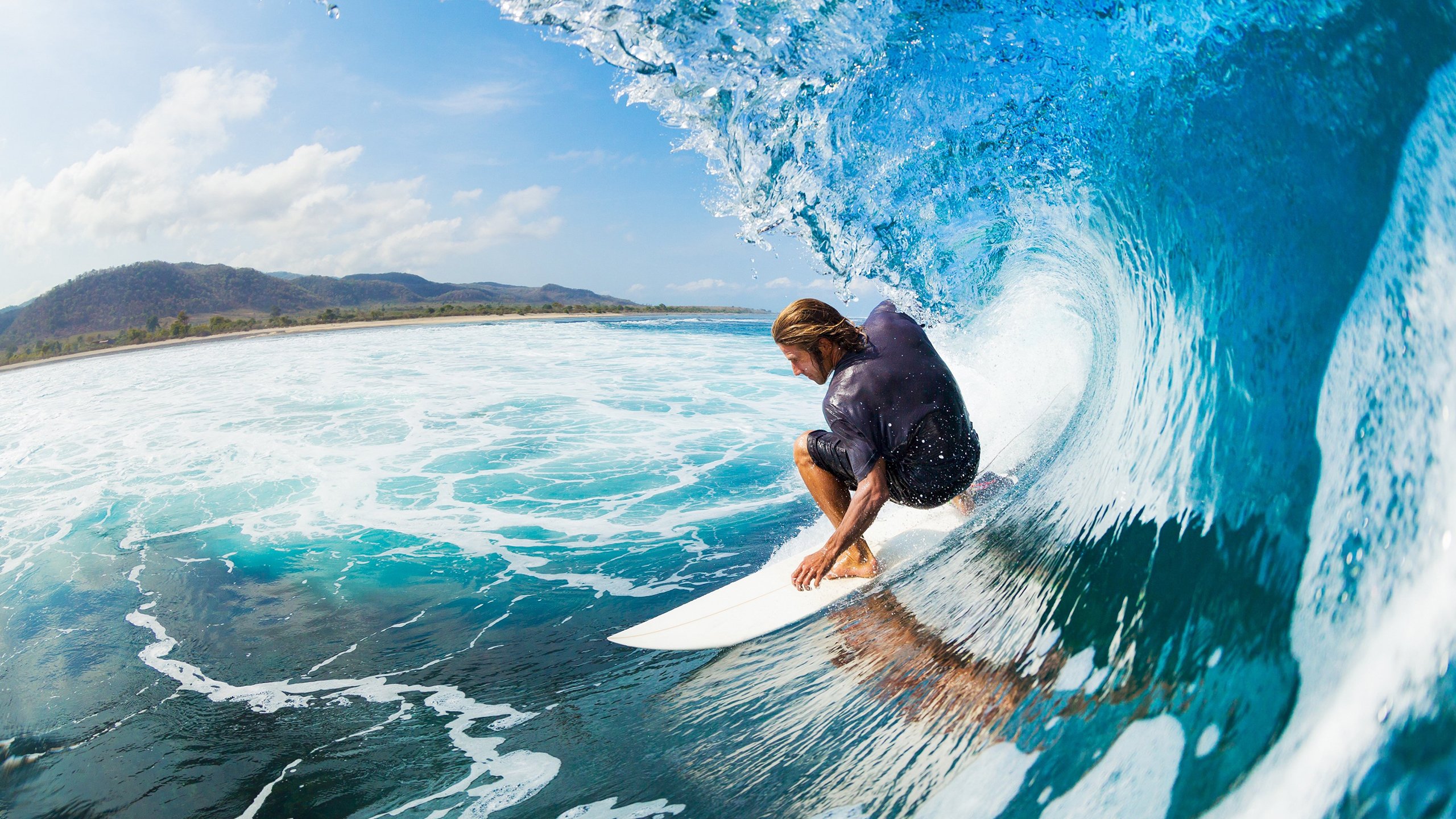 年终绝境逢红土王，纳达尔美网翻盘启示录与年终总决赛的火热征途